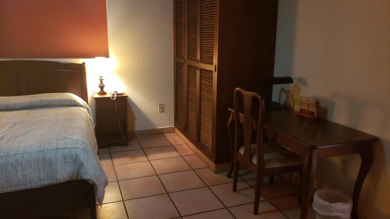 Hotel Alsacia Тегусигалпа Екстериор снимка